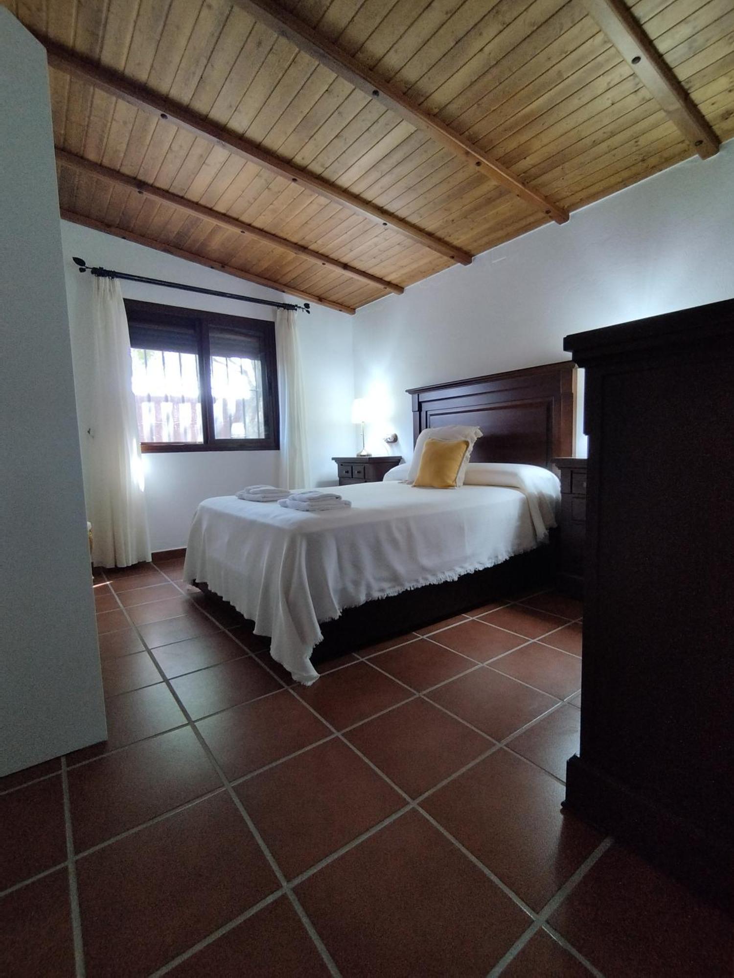 Vivienda Rural Los Madronos Malcocinado  Exterior foto